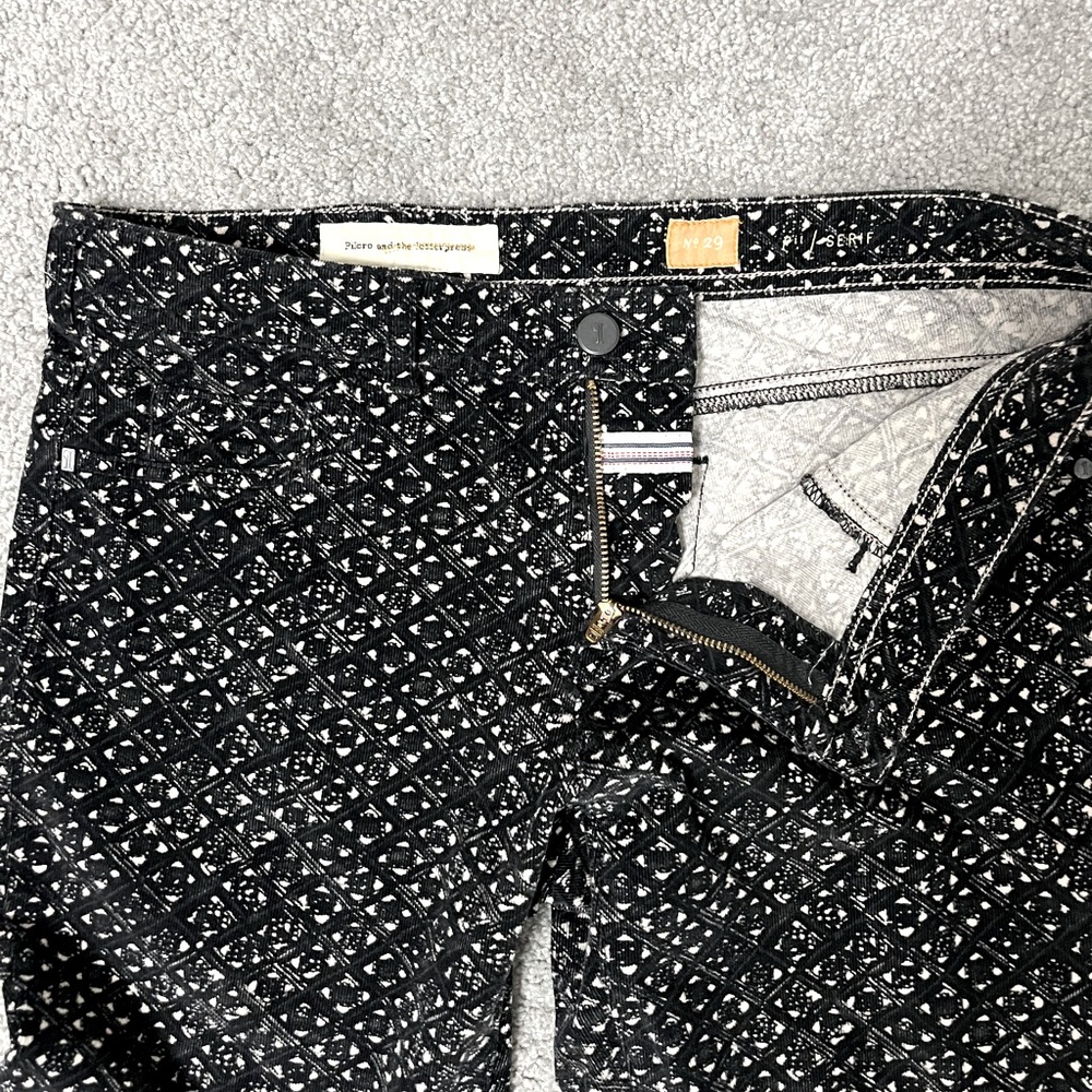 Anthropologie Pilcro Letterpress Serif Corduroy pants Size 29 black cream